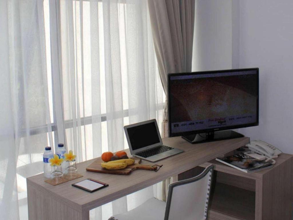 Casa Living Setiabudi Джакарта Екстериор снимка